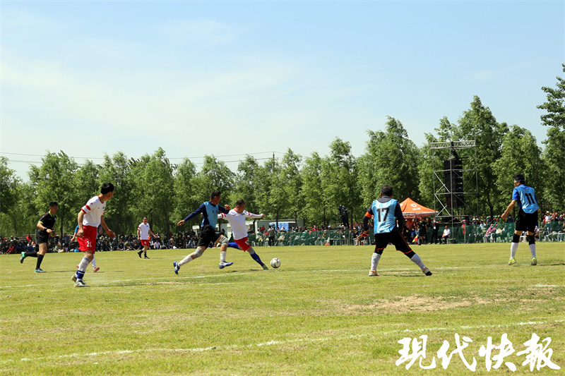 eY2Z31j2X1112j30.jpg